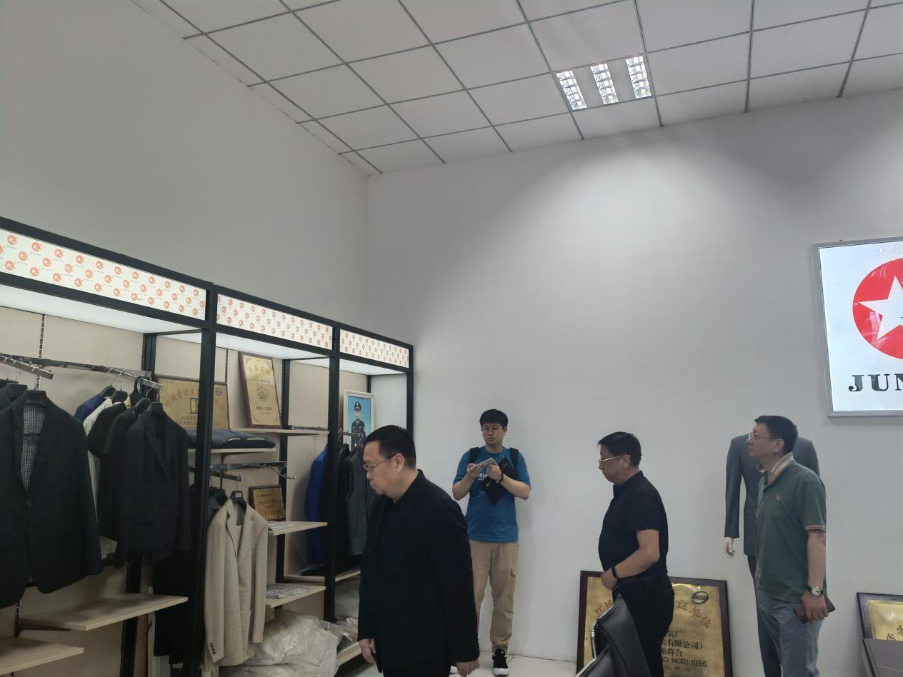 图片2.png 图片2.png